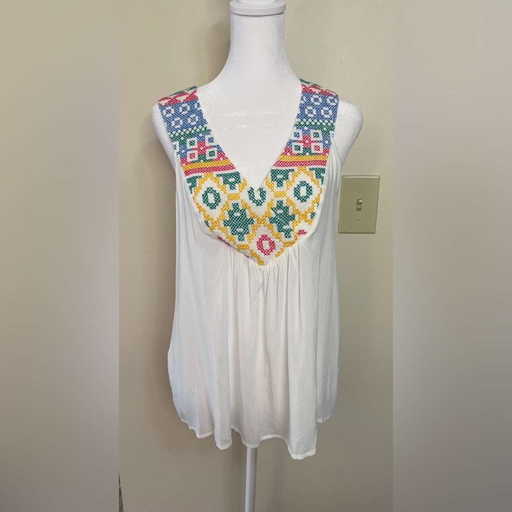 Lovestitch Women’s Bohemian Embroidery Tank Top V- Neck Size Medium. NWT - Picture 8 of 17